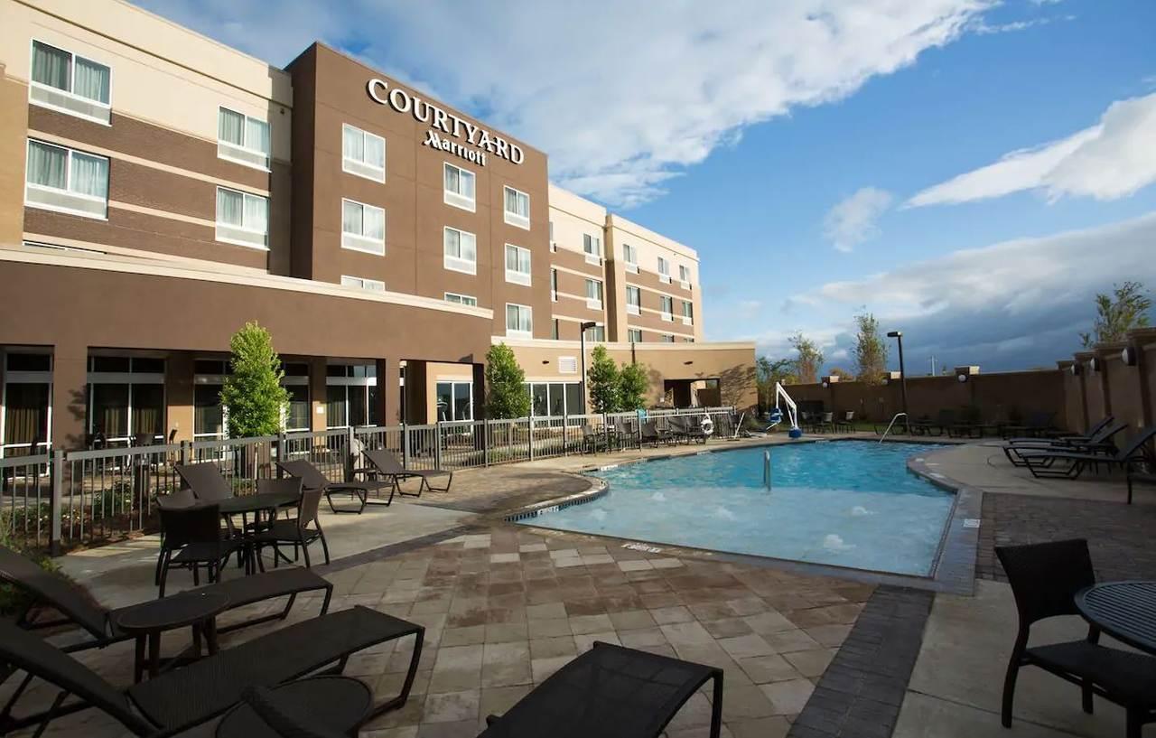 Courtyard By Marriott Starkville Msu At The Mill Conference Center Zewnętrze zdjęcie